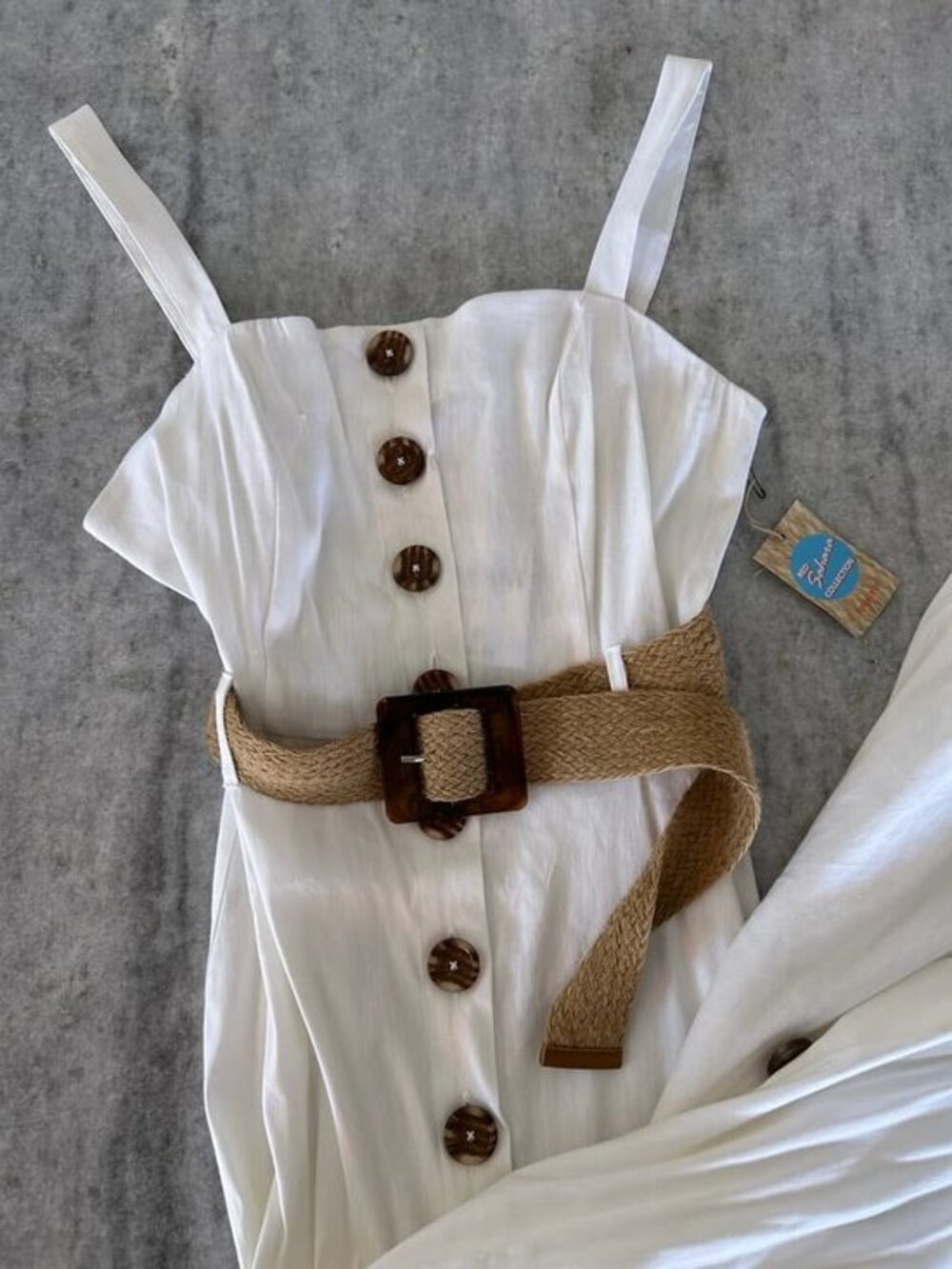 Contemporary White Button-Front - Picture 2 of 3